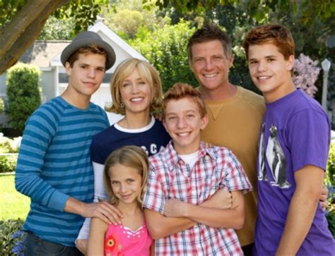 linet scavo|lynette scavo family.